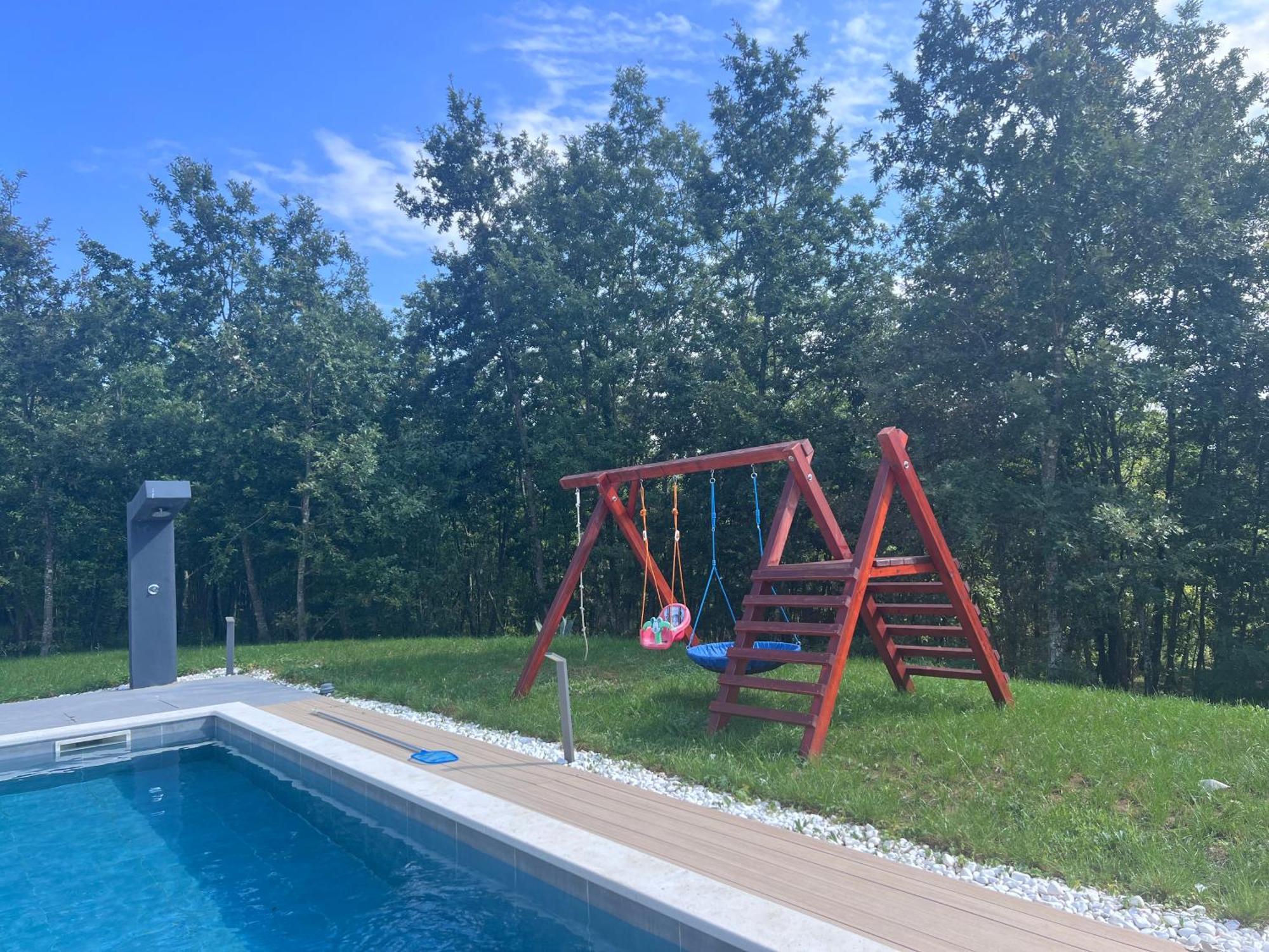 Vila Prisunca Jacuzzi & Swimming Pool Pazin Luaran gambar